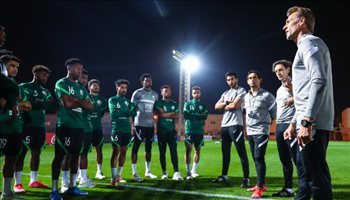 إيرفي رينارد - تدريبات منتخب السعودية رينارد يكشف خطة الأخضر قبل كأس العالم.. ويشيد بـالثنائي الأفضل