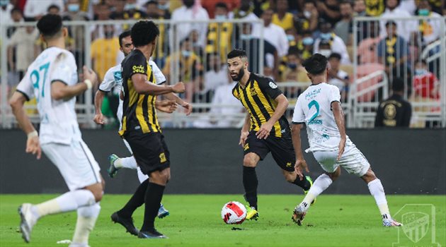 بسبب الاتحاد.. عقوبات بـ"الجملة" على الفتح ورئيسه