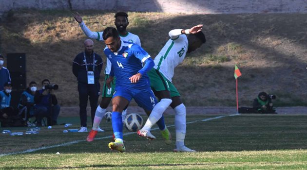 في 4 دقائق.. "أخضر 23" يخسر من الكويت ويقترب من توديع الأحلام القارية