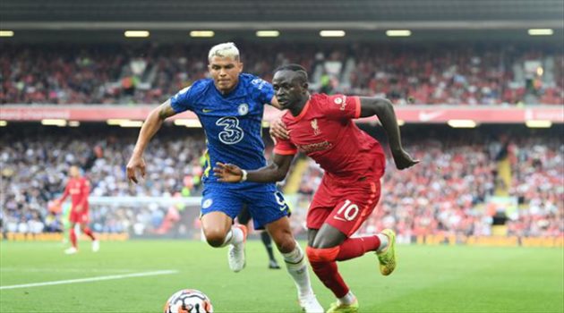 جانب من لقاء سابق بين ليفربول وتشيلسي قبل مواجهة تشيلسي وليفربول المرتقبة.. تعرف على جدول ترتيب الدوري الإنجليزي