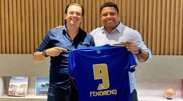 رونالدو "يشتري" ناد برازيلي.. ويخطف هدف الاتحاد بعد نجم النصر