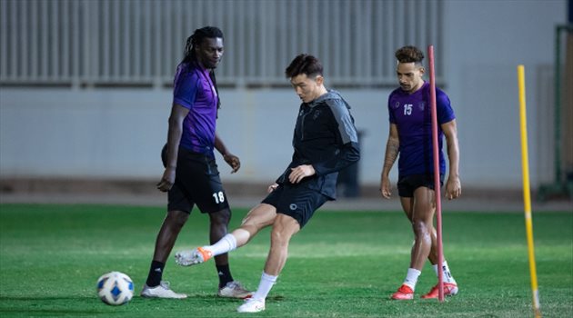 الهلال وبوهانج.. الليلة الكبيرة في دوري أبطال آسيا