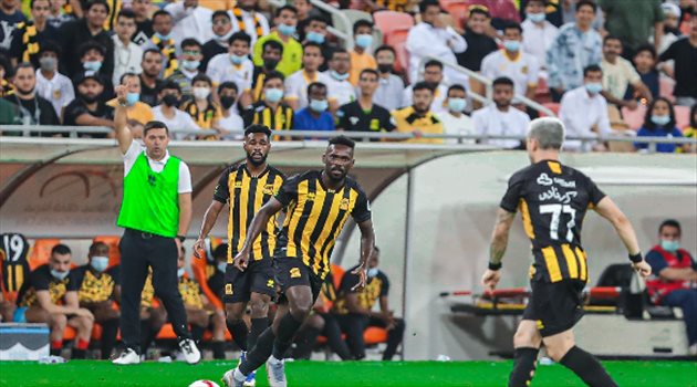 إصابة نجم الاتحاد.. تعرف على مدة غيابه "الصادمة" عن كرة القدم