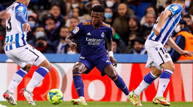 ساحر ريال مدريد البرازيلي يحلق بالصدارة للملكي بعد الفوز على سوسيداد