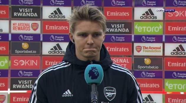 نجم أرسنال يكشف عن كواليس ركلة الجزاء غير المحتسبة أمام السيتي