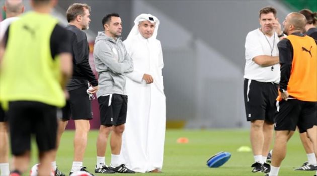 تشافي يجتمع برئيس السد في آخر فرصة لتدريب برشلونة