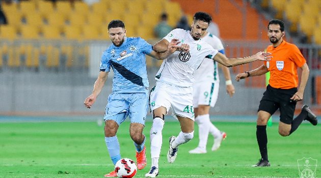 نجم الأهلي يعود بعد 90 يوم إصابة