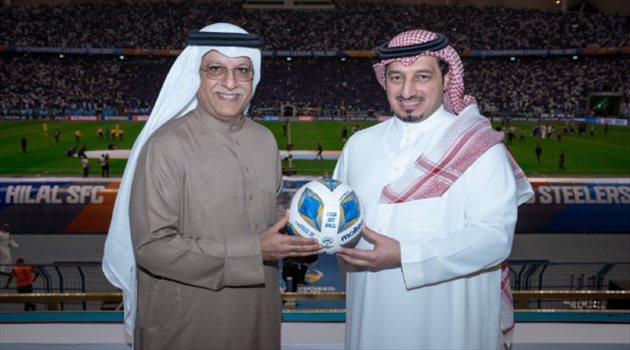 ليس سالم.. المسحل يقدم كرة نهائي آسيا "هدية" لنجم الهلال
