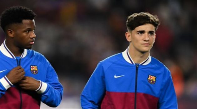 أطفال برشلونة يصنعون المجد في 2021