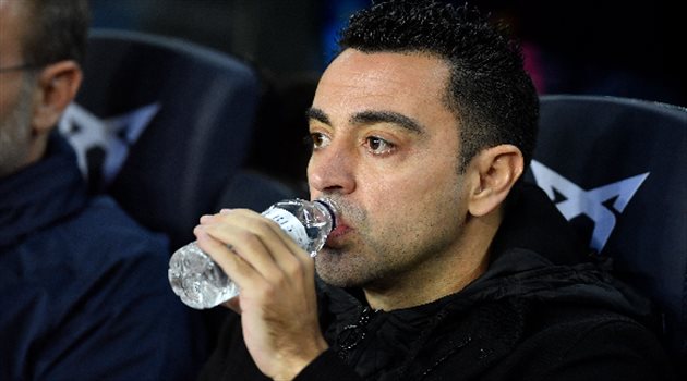 تطورات مثيرة في مستقبل قائد برشلونة الجديد.. أحذر يا تشافي