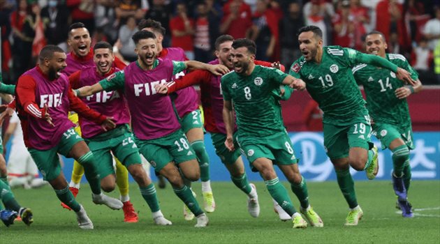 تونس تسقط.. وثنائية قاتلة تتوج الجزائر بـ"كأس العرب 2021"