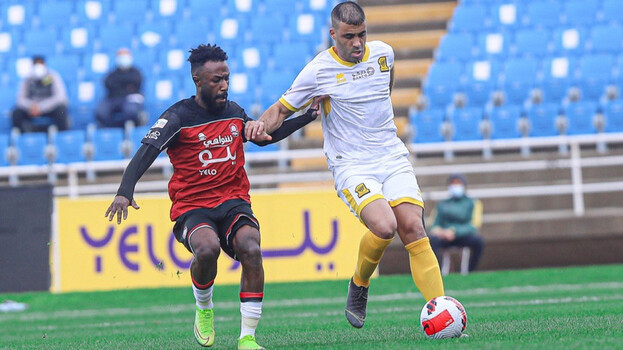 الاتحاد والرائد - عبدالرزاق حمد الله الاتحاد والرائد - عبدالرزاق حمد الله