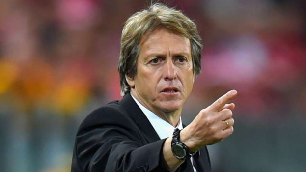 خورخي خيسوس يعود للمملكة.. الكشف عن صاحب العرض السعودي