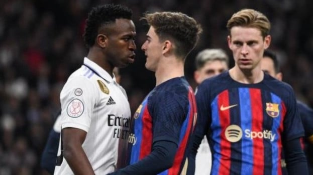 خسارة مذلة لبرشلونة أمام ريال مدريد في كلاسيكو الأرض.. الوضع خطير