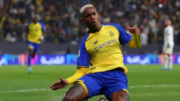 تاليسكا في برشلونة.. نجم النصر الذي يفضله تشافي عن خليفة ميسي