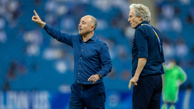 طرد خيسوس والبديل نصراوي.. الآسيوية تفجر غضب الهلال