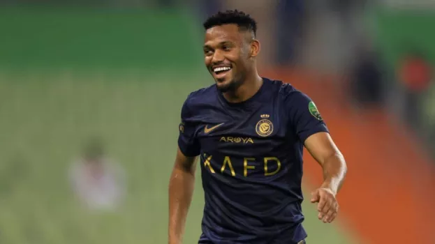 مفاجأة بشأن مدة غياب نجم النصر بعد الاستبعاد من السعودية