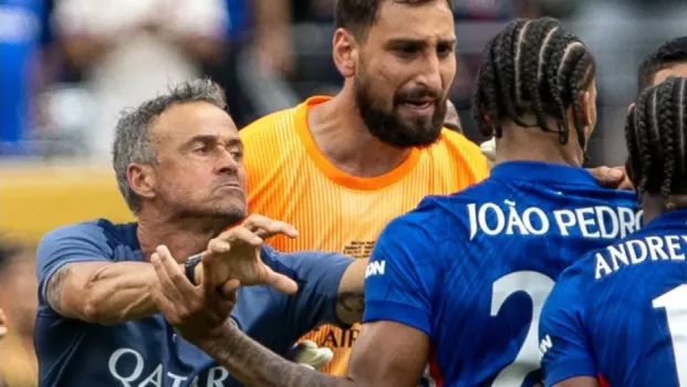 مشاجرة عنيفة بعد نهائي كأس العالم للأندية: إنريكي يعتدي على نجم تشيلسي