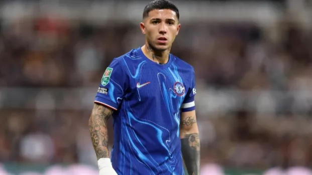 تفاصيل إصابة إينزو فرنانديز أمام باريس في نهائي كأس العالم للأندية