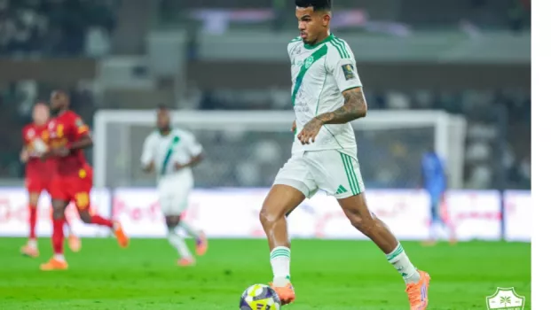 الأهلي يعود من بعيد أمام القادسية ويخطف بطاقة نصف نهائي كأس الملك