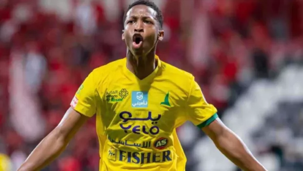 الخليج يفاجئ الهلال: هذه قيمة التعاقد مع مراد هوساوي  .. 100 مليون !