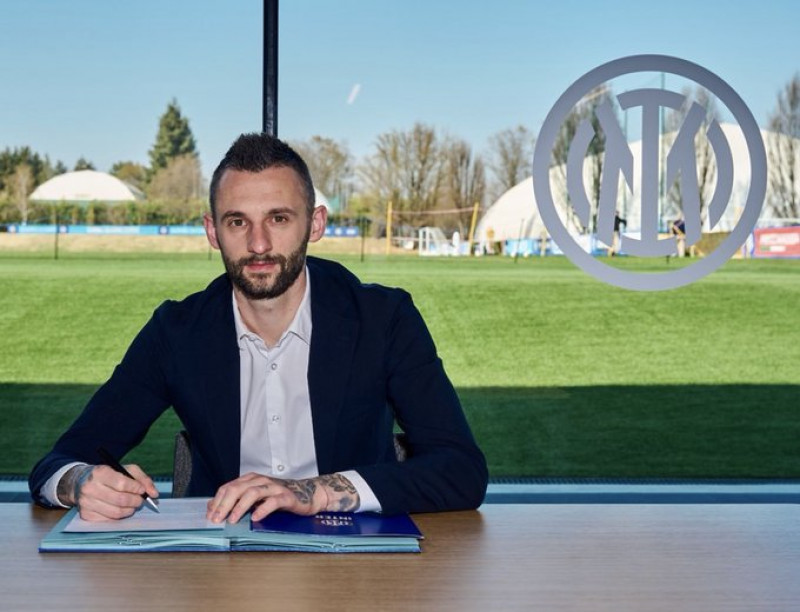 بروزوفيتش لاعب إنتر ميلان