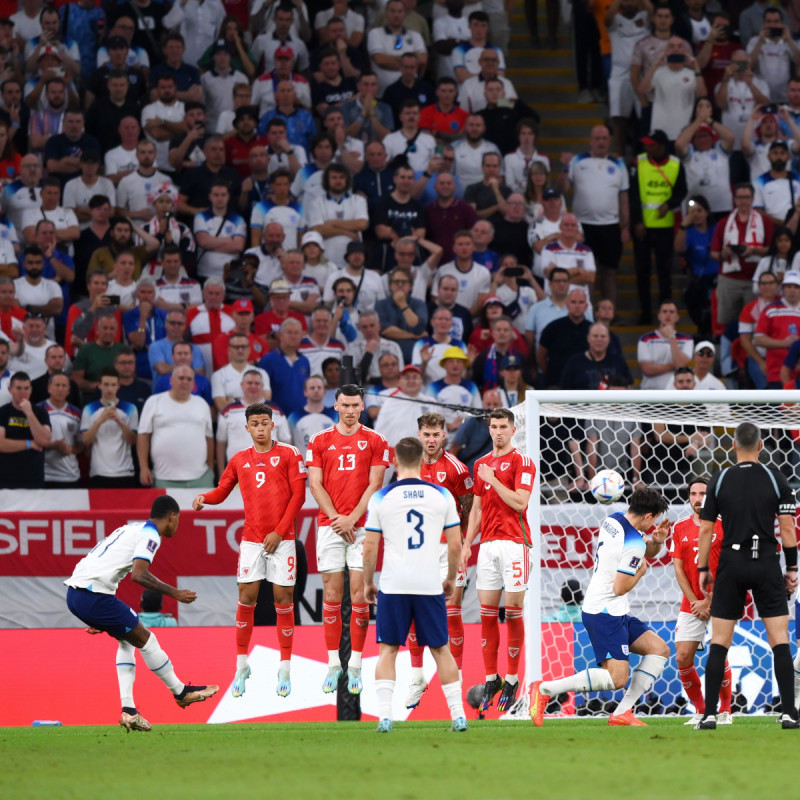 تسديدة راشفورد في طريقها للشباك الويلزية