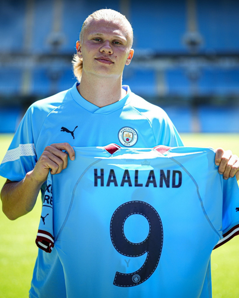 تقديم هالاند