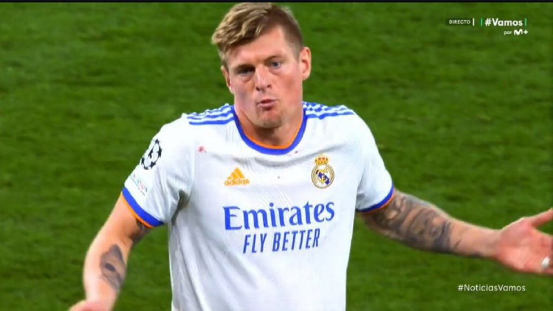 توني كروس ينفعل على أنشلوتي توني كروس ينفعل على أنشلوتي