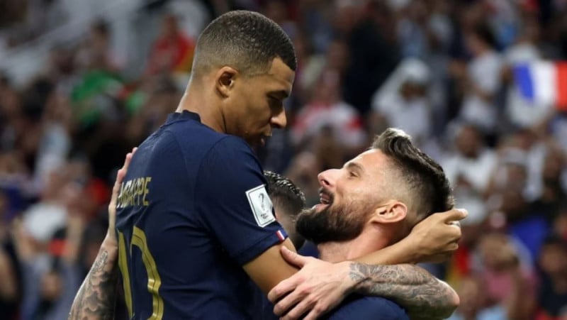 جيرو ومبابي