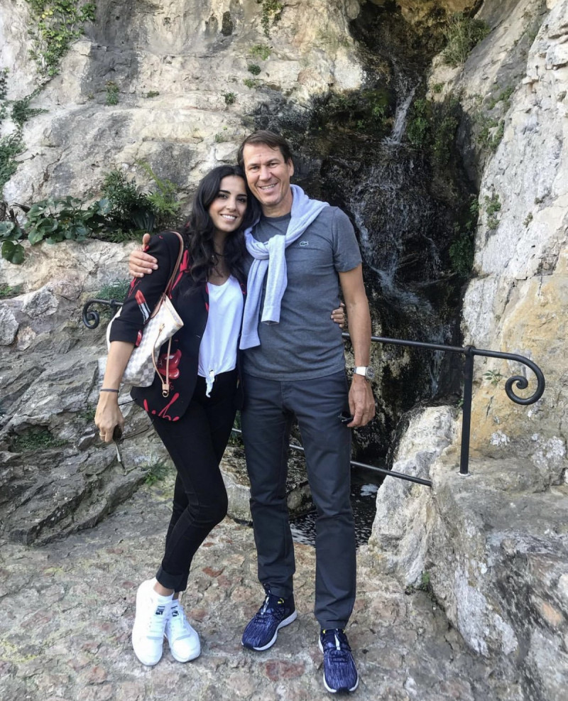 رودي جارسيا وصديقته فرانشيسكا برينزا رودي جارسيا وصديقته فرانشيسكا برينزا