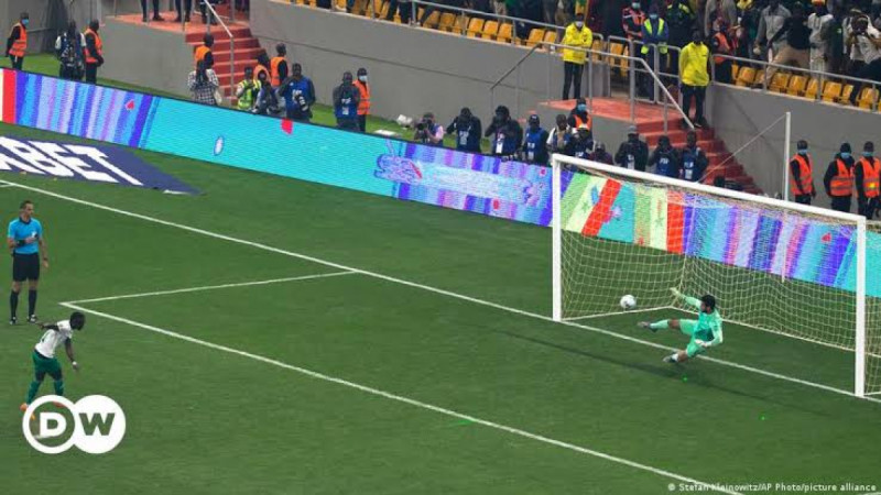 ضربة جزاء ماني ضربة جزاء ماني