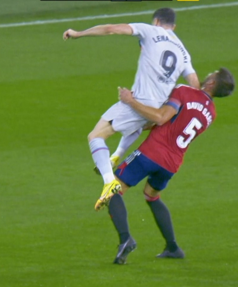 طرد ليفاندوفسكي