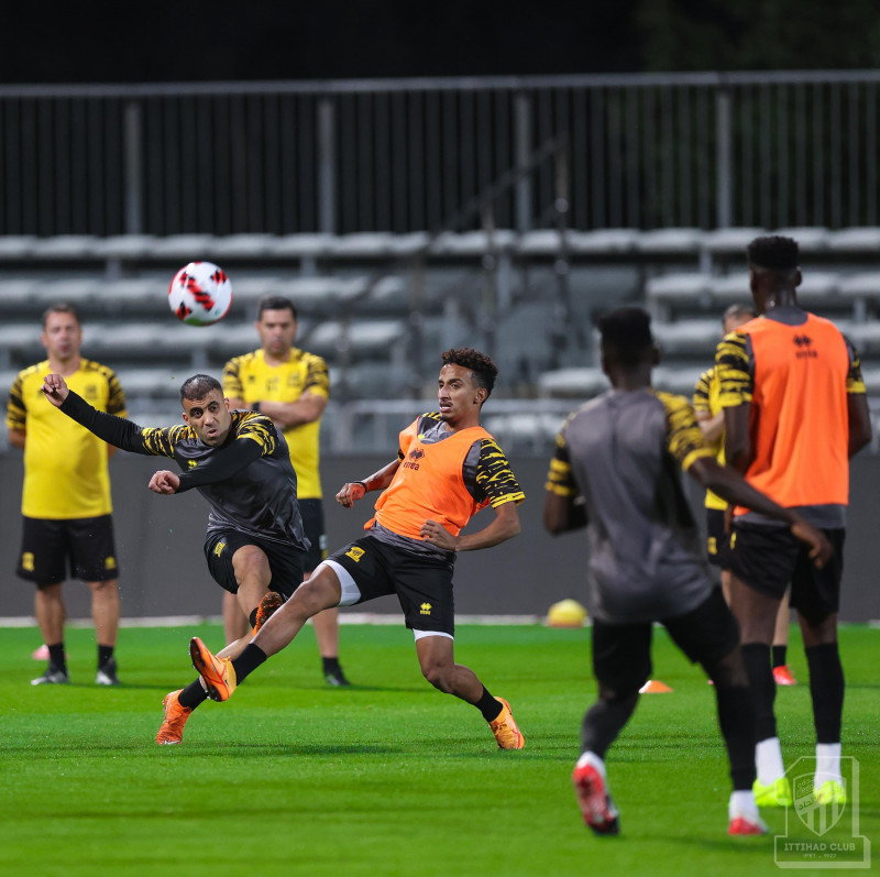 عبد الرزاق حمد الله عبد الرزاق حمد الله