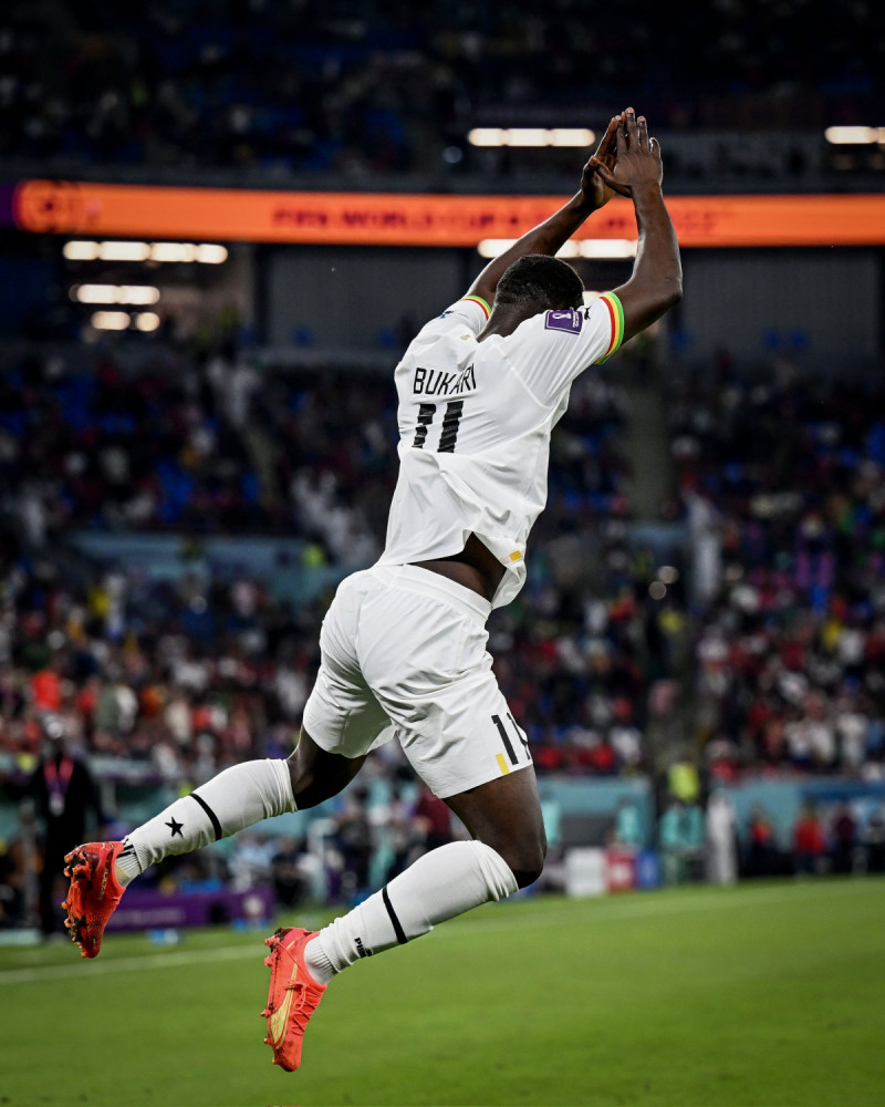 عثمان بخاري