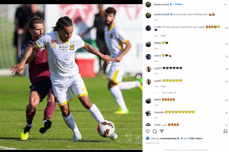 كوستا إنستجرام