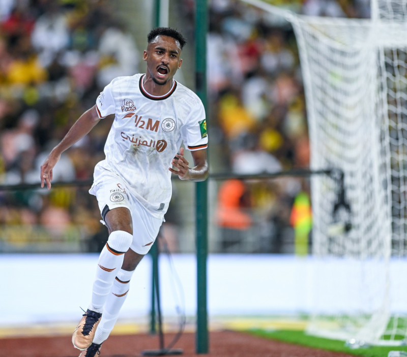 متعب الحربي