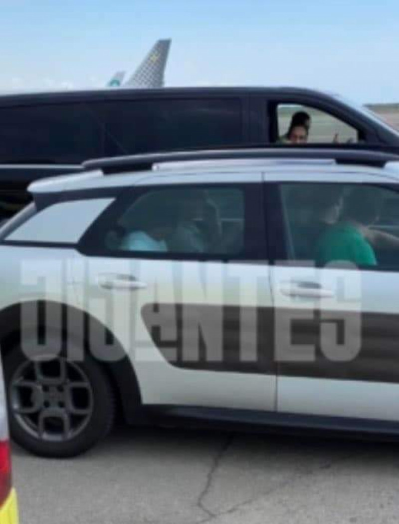 وصول كوندي لبرشلونة