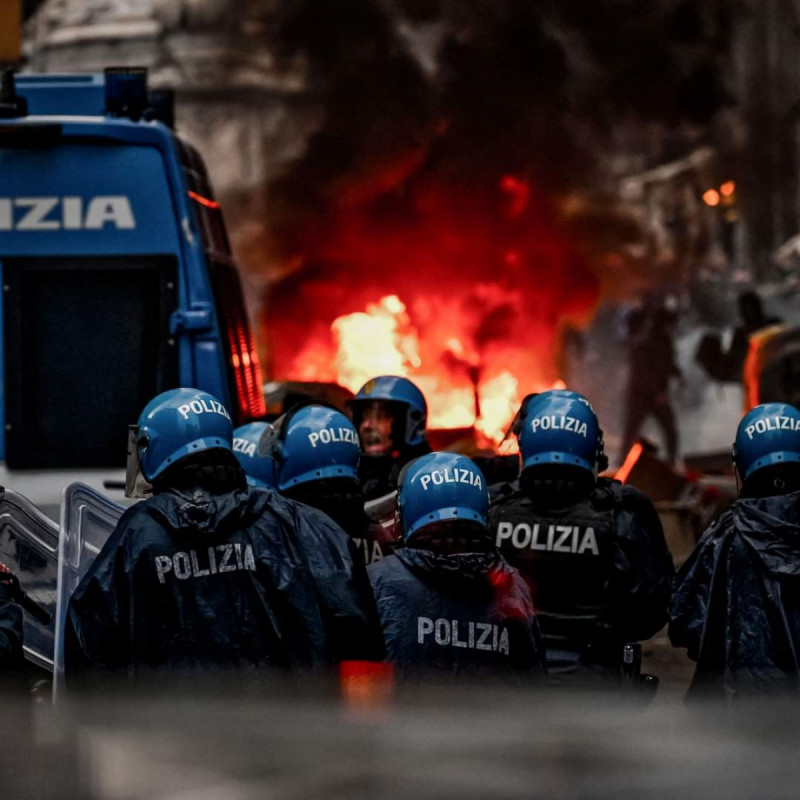 أعمال شغب أعمال شغب