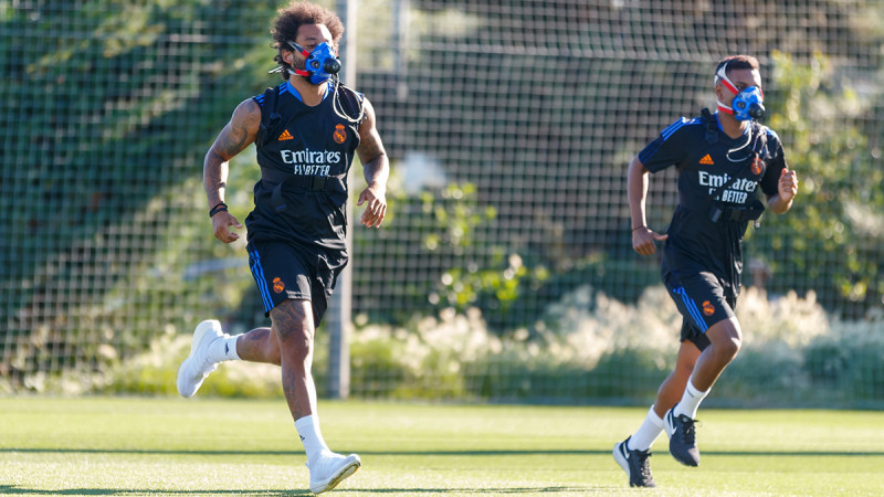 أقنعة لاعبي ريال مدريد