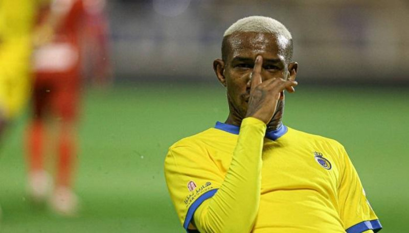 أندرسون تاليسكا نجم نادي النصر أندرسون تاليسكا نجم نادي النصر