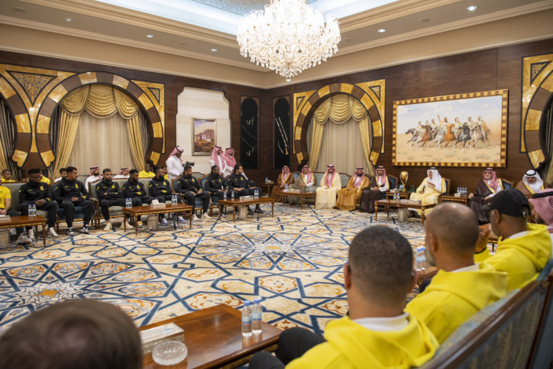 الاتحاد مع أمير مكة