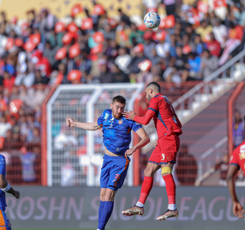 التعادل الإيجابي يحسم مباراة ضمك والفيحاء التعادل الإيجابي يحسم مباراة ضمك والفيحاء