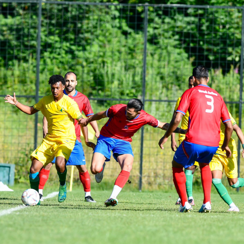 الخليج ونساجي الخليج ونساجي