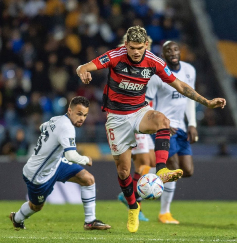 الهلال وفلامنجو الهلال وفلامنجو