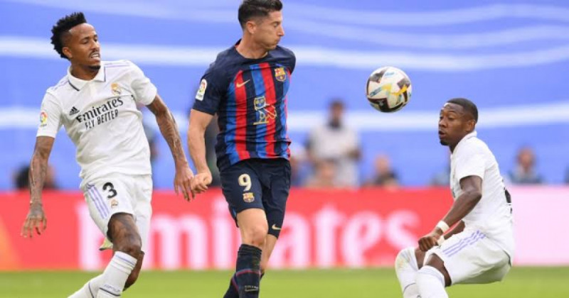 برشلونة وريال مدريد برشلونة وريال مدريد