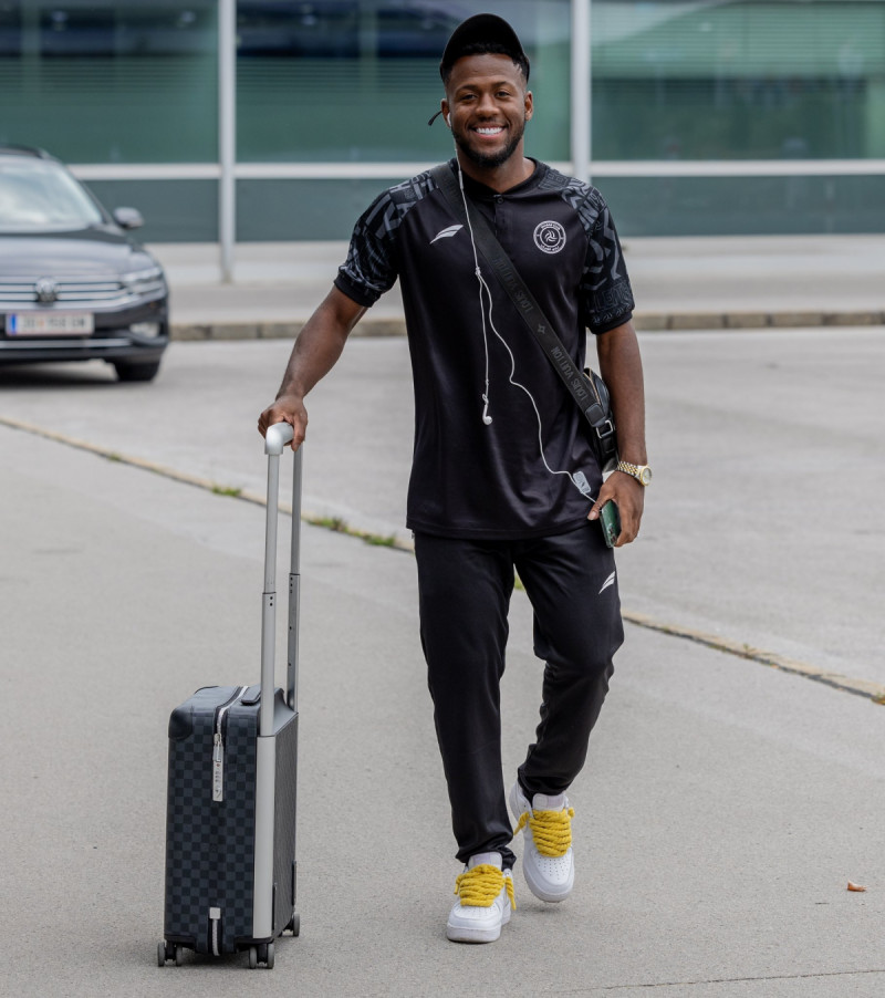 بعثة الشباب