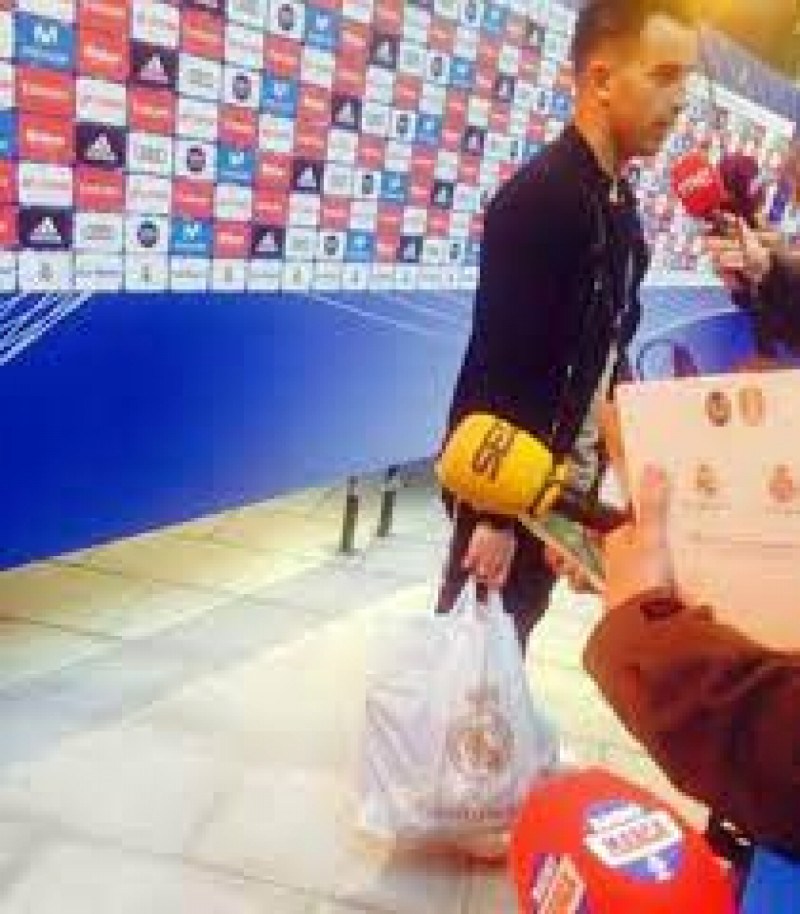 حكم بشعار ريال مدريد