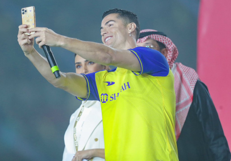سيلفي كريستيانو رونالدو خلال تقديمه