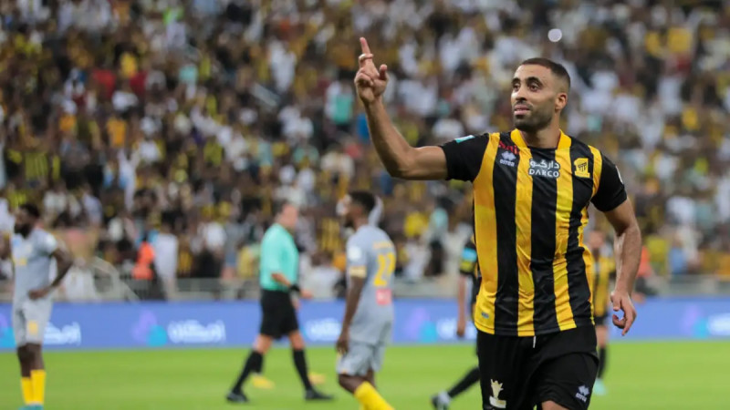 عبدالرزاق حمد الله الاتحاد